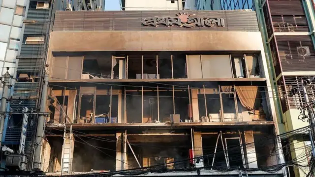 ప్రథమ్ ఆలో ఆఫీసు