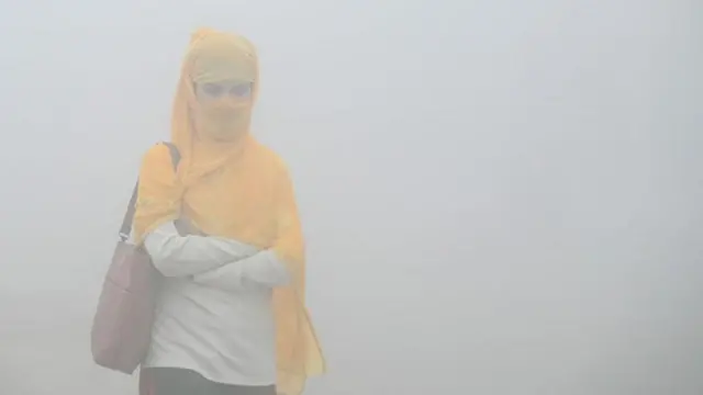 दिल्ली में बढ़ा वायु प्रदूषण 