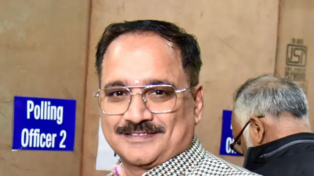 वीरेंद्र सचदेवा