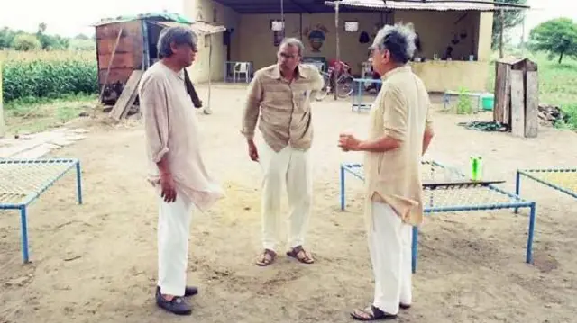 निळू फुले, श्रीराम लागू आणि डॉ. नरेंद्र दाभोलकर. 