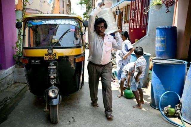 தண்ணீர் தட்டுப்பாடு