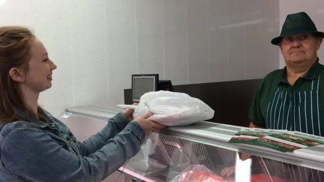 Qonnaan bulaa foon halaal gurguran