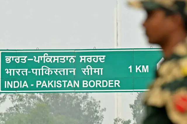 ਭਾਰਤ ਪਾਕਿਸਤਾਨ ਸਰਹੱਦ ਦਾ ਮੀਲ ਪੱਥਰ 