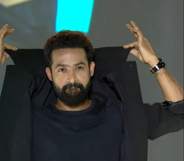 జూనియర్ ఎన్టీఆర్, వార్ 2