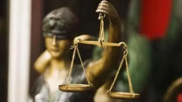 న్యాయదేవత ఫోటో 