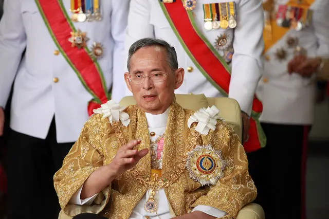 ภาพบรรยากาศวันคล้ายวันพระราชสมภพในหลวงรัชกาลที่ 9 วันที่ 5 ธ.ค. 