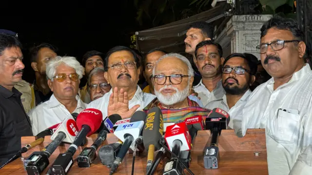 छगन भुजबळ