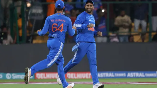 இந்தியா vs பாகிஸ்தான்