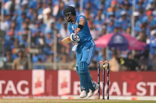 કોહલી આઉટ થતા ચાહકો નિરાશ થયા હતા