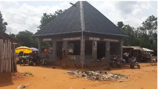 Ahia Ikoro dị n'Akpawfu, Enugwu