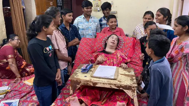 प्राजक्ता ऋषीपाठक ट्यूशन 