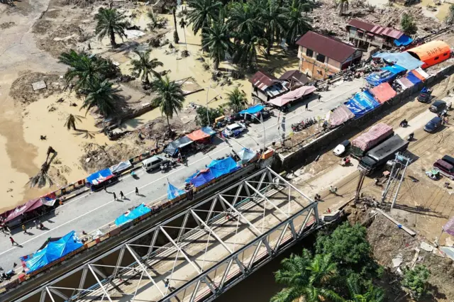 Aceh Tamiang, Kuala Simpang, aceh, banjir sumatra