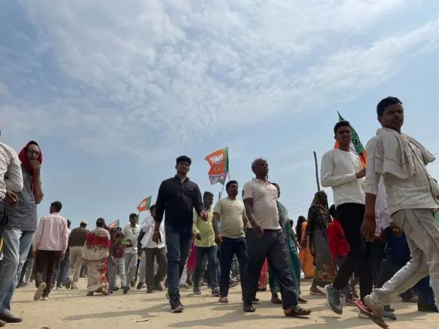 प्रधानमंत्री नरेंद्र मोदी की औरंगाबाद में हुई जनसभा में आए लोग