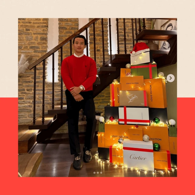 Saugat Thapa akiwa na zawadi tele