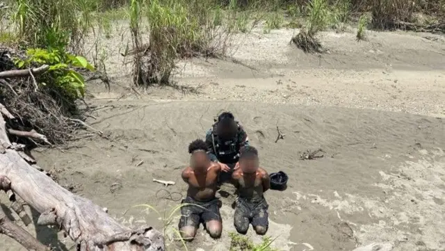 Papua, konflik, militer