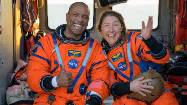 आर्टेमिस 2 चा चंद्रप्रवास