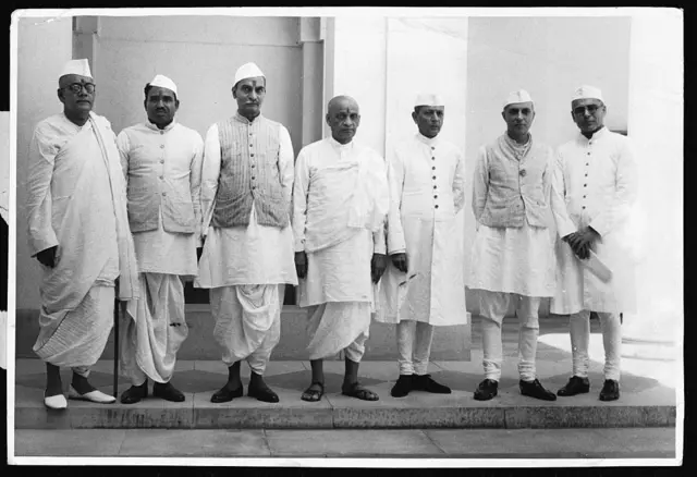 સરદાર પટેલ, જવાહરલાલ નેહરુ, ગાંધીજી, ઇતિહાસ, રાજકારણ, ભારતનો આધુનિક ઇતિહાસ, બીબીસી ગુજરાતી