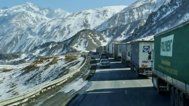 Жогорку Ларс жолу