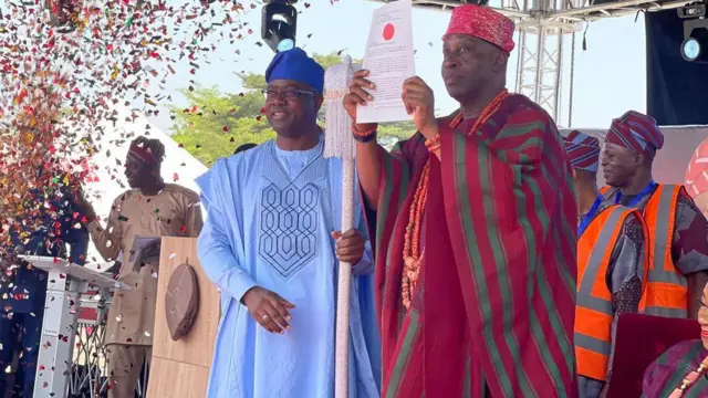 Oba Ghandi Olaoye ati gomina Seyi Makinde