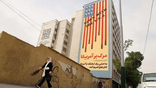 ایران و آمریکا از اواخر فروردین، مذاکرات اتمی با میانجیگیری عمان آغاز کردند