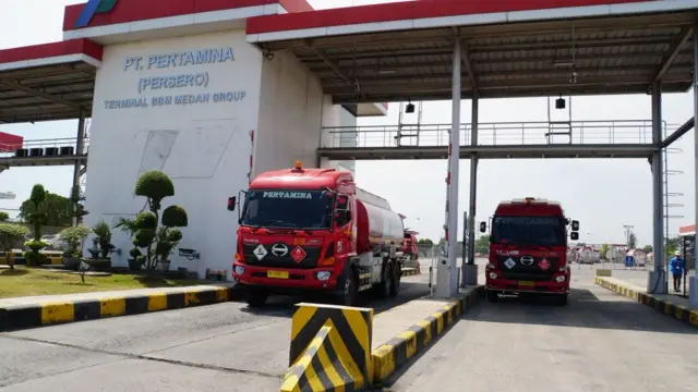 Mobil tangki Pertamina.