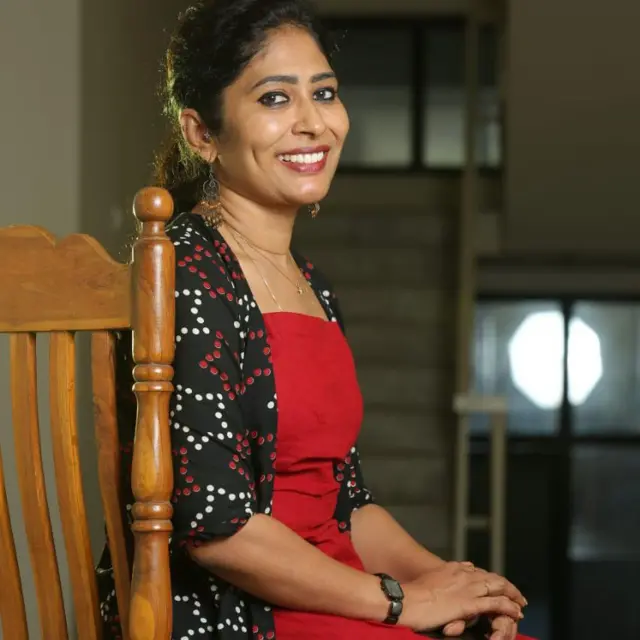 லேடி டிடெக்டிவ்