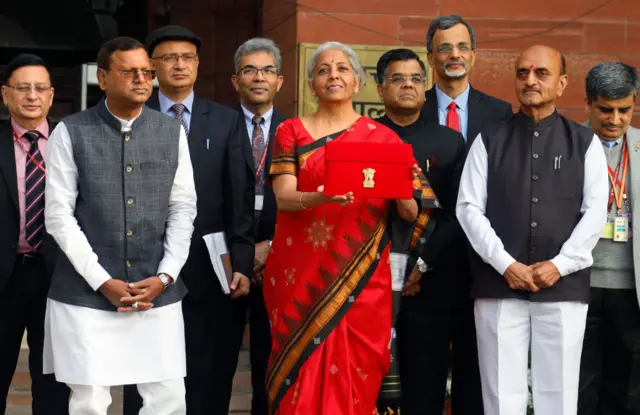 நிர்மலா சீதாராமன்