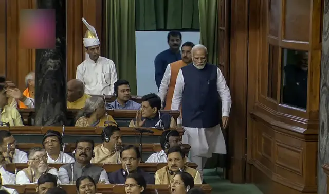 प्रधानमंत्री नरेंद्र मोदी