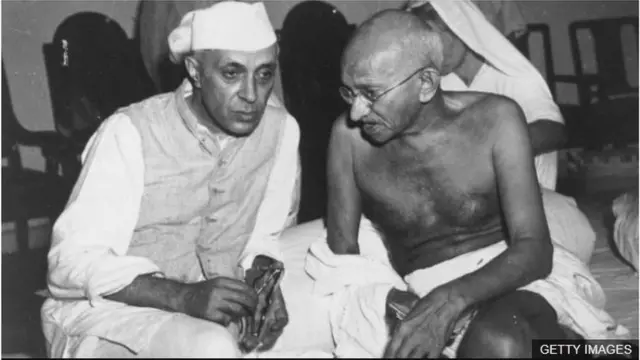 గాంధీ, నెహ్రూ, భారత్