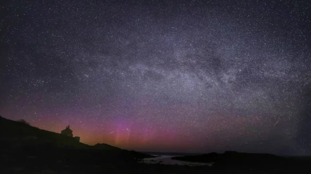 آسمان پر ستاره در شب