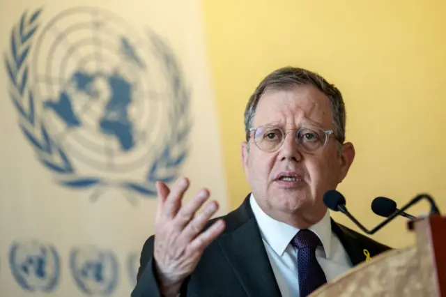 Ông Daniel Meron, đại sứ Israel tại Liên Hợp Quốc, cho biết Israel "hoàn toàn bác bỏ lời lẽ phỉ báng này"