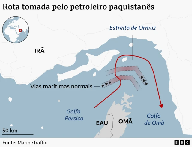 Mapa que mostra a rota seguida pelo petroleiro paquistanês através do Estreito de Ormuz.