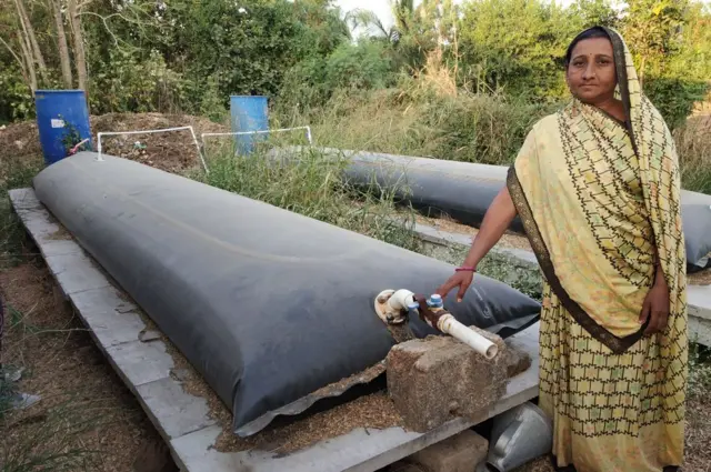 જૂથળ ગામની મહિલાઓ બન્યાં પરિવર્તનના વાહક