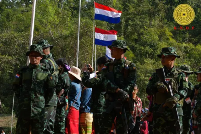 KNDF တပ်ဖွဲ့ဝင်တွေ