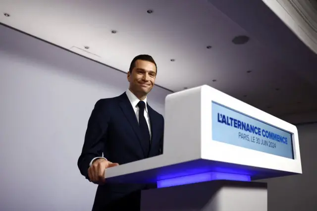 ژردن باردلا، رهبر ۲۸ ساله حزب راست افراطی فرانسه ممکن است به‌زودی نخست‌وزیر فرانسه شود