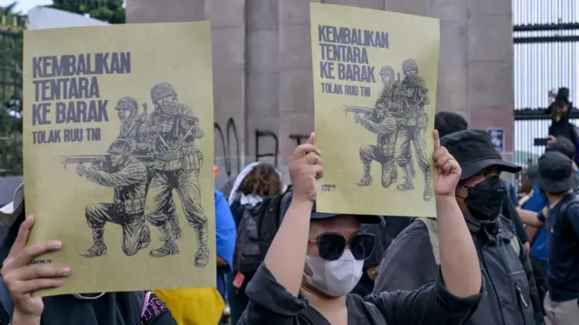demo revisi UU TNI
