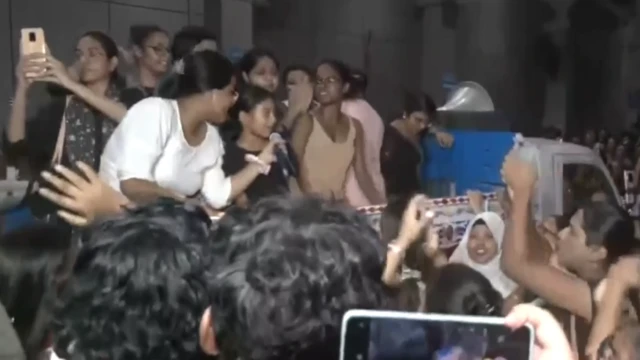 कोलकाता में विरोध प्रदर्शन