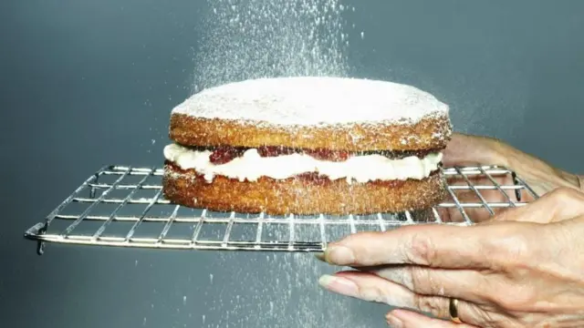 கேக் சாப்பிட்ட 10 வயது சிறுமி உயிரிழப்பு - ஏன்? செயற்கை இனிப்பூட்டிகளால் என்ன ஆபத்து?