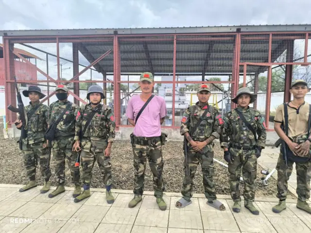 မြင်းခြံခရိုင်က PDF တပ်ဖွဲ့ဝင်တွေ