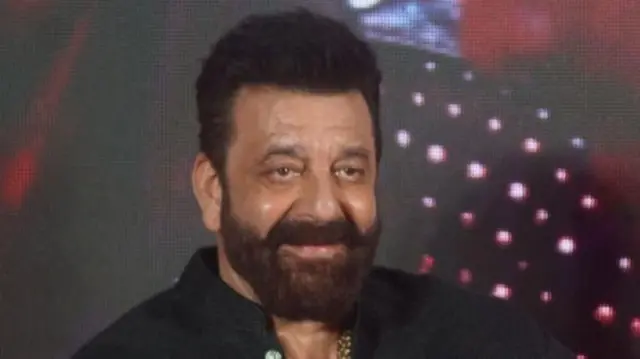 બીબીસી ગુજરાતી સંજય દત્ત નોરા ફતેહી મહિલા પંચ