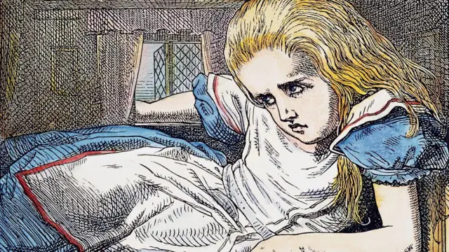 Ilustração de Alice gigante curvada dentro de casa