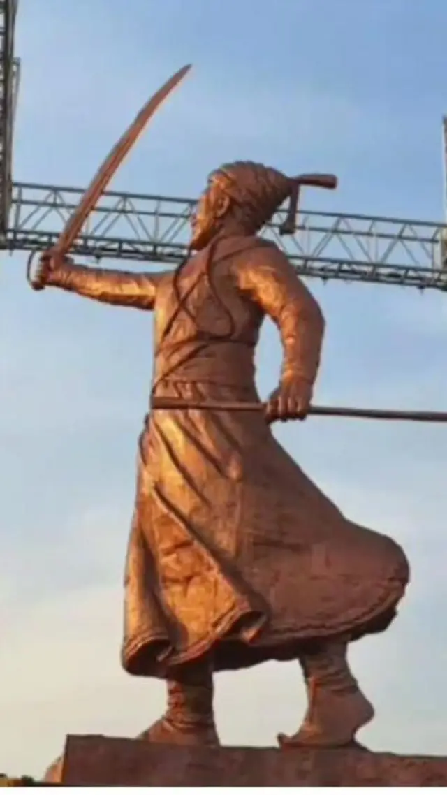 छत्रपती शिवाजी महाराजांचा पुतळा 