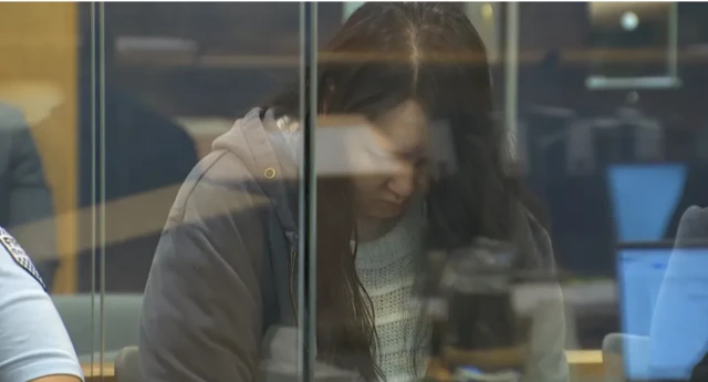 استغاثہ کے مطابق ہاکیونگ لی نے کہا کہ اگر ان کے شوہر کی موت ہو گئی تو وہ اور ان کے بچے بھی مر جائیں گے