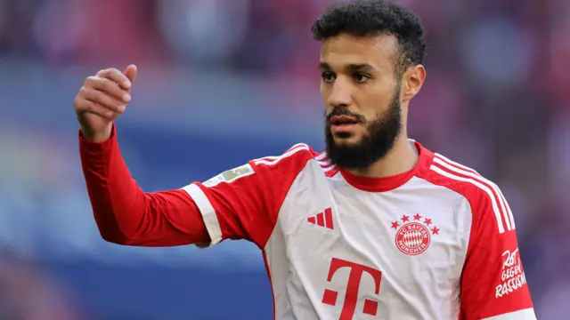  Beki wa pembeni wa Bayern Munich na Morocco, Noussair Mazraoui alichapisha video inayoiunga mkono Palestina kwenye wasifu wake wa Instagram.