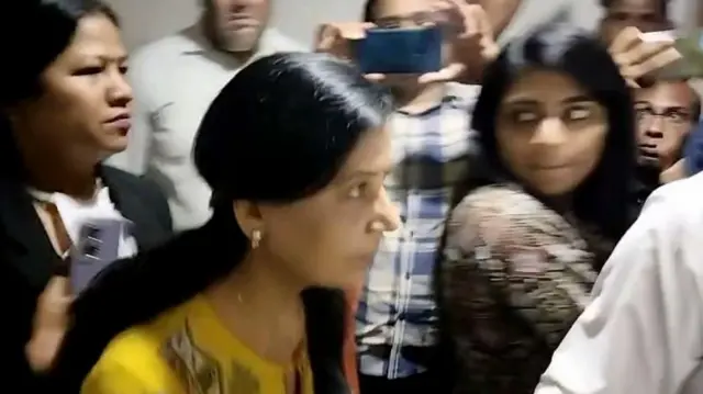 सुनीता केजरीवाल 