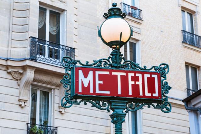 Metrôeu quero jogo caça níquelParis