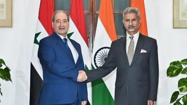 सीरियाई विदेश मंत्री के साथ भारतीय विदेश मंत्री