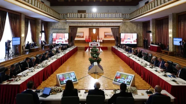 Komisyon toplantısı