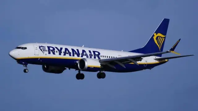 Avion kompanije Rajaner - arhivska fotografija
