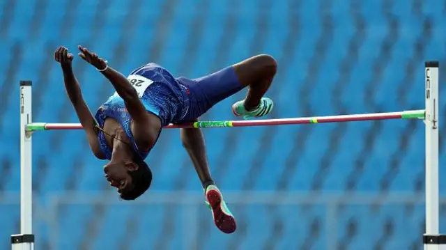 නිලුපුල් තේජන මීටර් 2.0 ක දක්ෂකමක් දක්වමින් උස පැනීමේ ඉසව්වෙන් ලෝකඩ පදක්කම දිනා ගැනීමට සමත් විය.